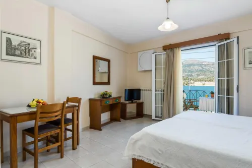 Rouchotas Apartments