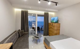 Apartments Piano