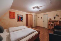Landhotel Neukirchner Hof Các khách sạn ở Konigstein