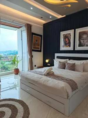 Aline Villa Hotels in 