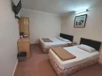 Wangsa Village Inn 조파나 팜스테이 주변 호텔