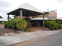 Tree Top Walk Motel Hotels in Walpole