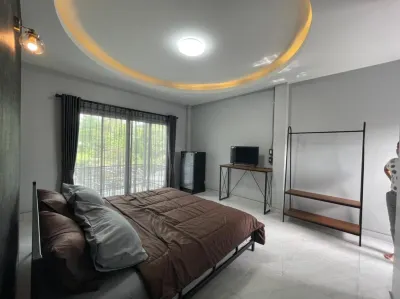 Re-Live Resort Hotell i Bang Phra