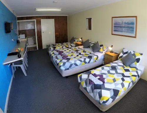 Turn-in Motel Hotels in Allansford