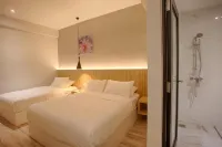 The Marion Hotel (Pelangi Branch)