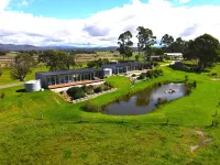 Pelican Point Sanctuary Hotels in Stieglitz