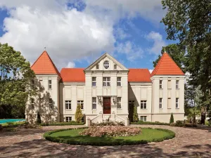 Zespół Pałacowy Pacółtowo na wyłączność