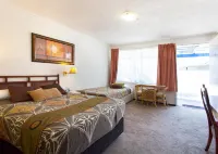 Raceways Motel Hotels in Eagle Farm