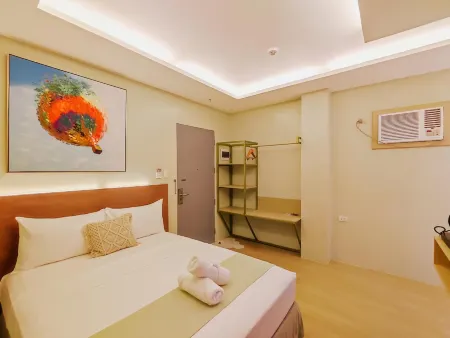 Hotel Simone Kalibo Отели рядом с достопримечательностью «Sampaguita Gardens»