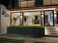 Grau Business Hotel Отели в г. 