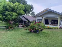 Balai Mariacaria Pension House Hotels near MOJAVic Beach Resort