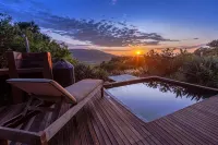 Three Tree Hill Lodge Hotels in Bergville