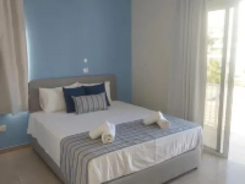 普羅提雅思瑪爾套房酒店 布達拉斯酒店