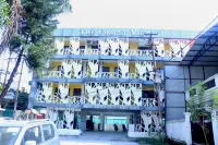 Hotel Forest View Hotels near Kaveri Departmental Store