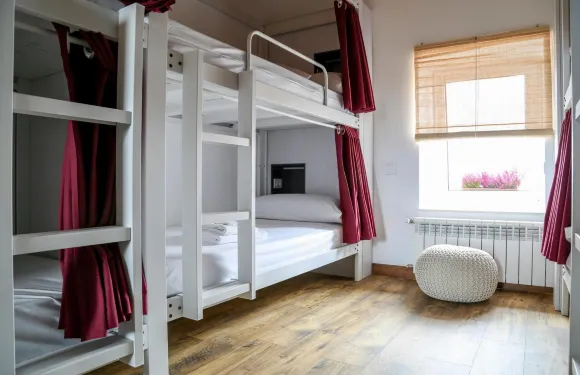 阿爾伯格貝爾希安諾斯 1900 號酒店