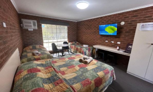 Balranald Colony Inn Motel - Housity