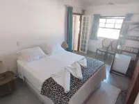Tô na Praia Juquehy Pousada Hotels in Juquei