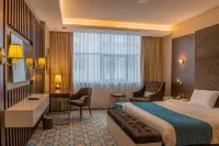 Royal Crown Hotel