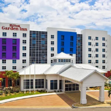 Hilton Garden Inn Tampa Airport Westshore Отели рядом с достопримечательностью «Стейк-хаус Bern's»