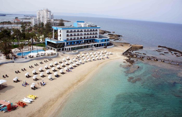 Arkin Palm Beach Hotel