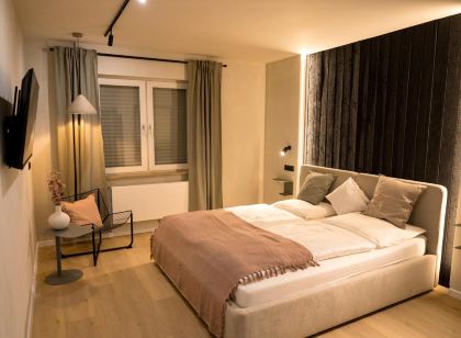 Hotel + Weinhaus Kreuter