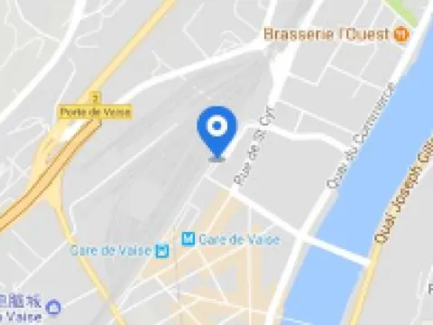 อพาร์ท’ซิตี้ คลาสสิค ลียง วาซส์ แซ็งต์ ซีร์ โรงแรมในลียง