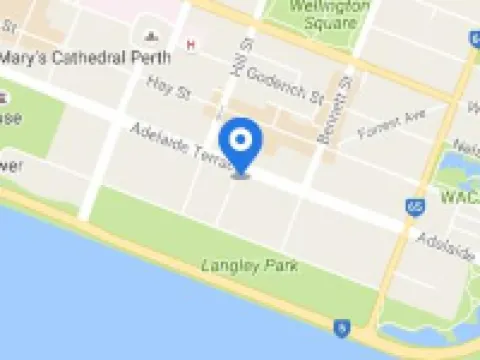 コンフォート イン & スイーツ グッドアース パース パースのホテル