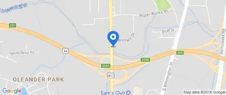 Red Roof PLUS+ Raleigh Downtown - NCSU/Conv Center Отели рядом с достопримечательностью «Уэйк Крисчен Академи»