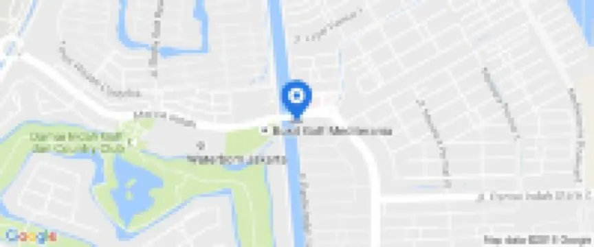 Ozone Hotel Pantai Indah Kapuk