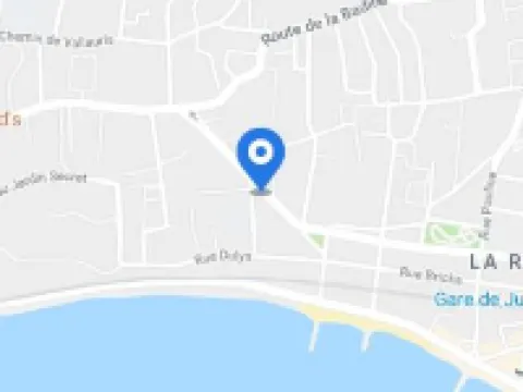 B&B HOTEL Antibes Juan-les-Pins アンティーブのホテル