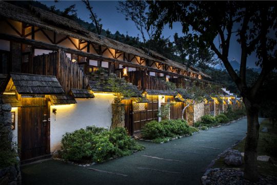 重庆南麓朴宿民宿