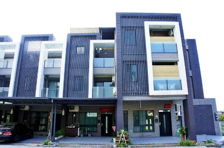 Ting Shuan B.B Hostel Отели рядом с достопримечательностью «Южная Аквариумная рыбная ловля»