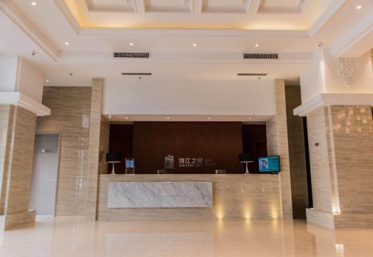 진강인 셀렉트 호텔 주변 상권