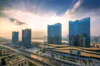 Nanchong Rezen Yashe Hotel (Wanda Plaza)