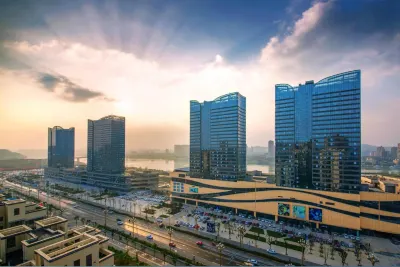 Nanchong Rezen Yashe Hotel (Wanda Plaza) Hotel a 