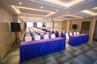 Lavande Hotel (Datong Dongxin Square Railway Station)