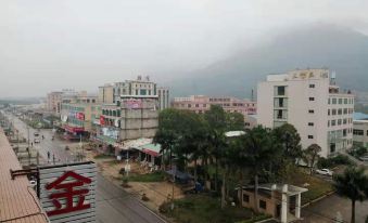 Raoping Jinheng Inn