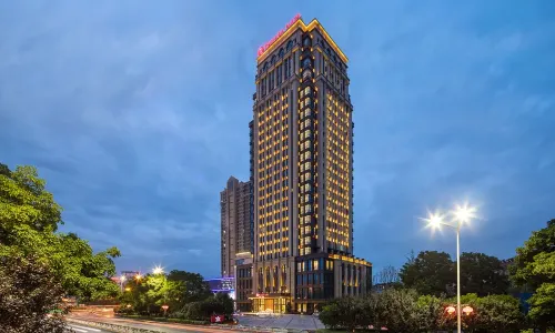 Ramada Plaza by Wyndham Wuhan Huangpi