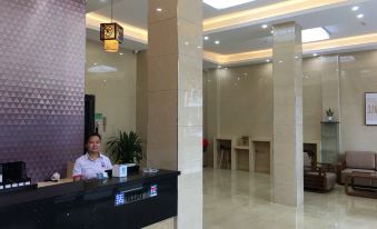 Π Hotel (Guangzhou Baiyun Airport Zhongluotan)