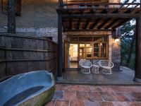 清远外寓精品民宿 - 藕荷-四合院