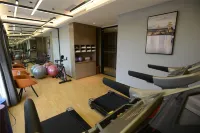 Atour Hotel (Kong Family Mansion) - Gym