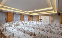 Vienna International Hotel (Hezhou Zhaoping Government Affairs Center) Hotels in Zhaoping