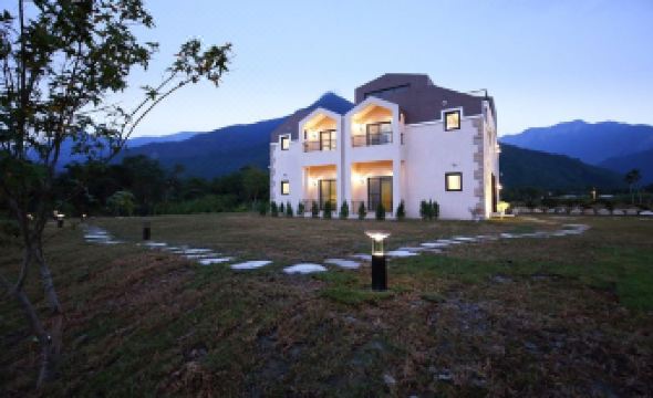 Taroko Mountain View B&B