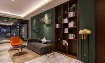 Ease Hotel (Kunming Jinma Bijifang, Shulin Street, Caiyunli)