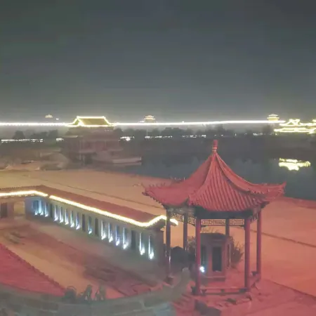 Guangfu Jiayin Hotel