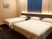 Kuerle Yunfei Hotel