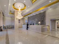 Vienna Hotel (Renhua Danxia Mountain County Center) Hotels in Renhua