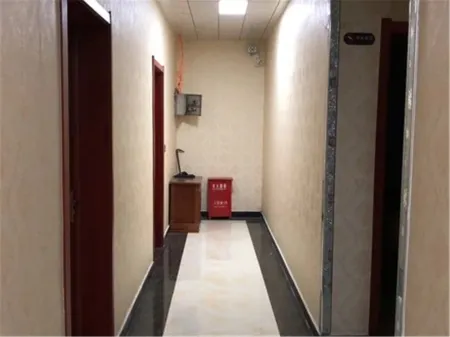 Cheng'an Xiangyang Hotel Отели рядом с достопримечательностью «Чэнань Народная Больница»