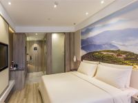 福州火车站亚朵酒店 - 高级大床房