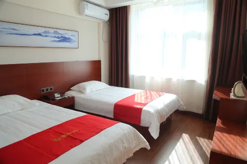 City 118 Selected Hotel (Weixian century Street credit building store)